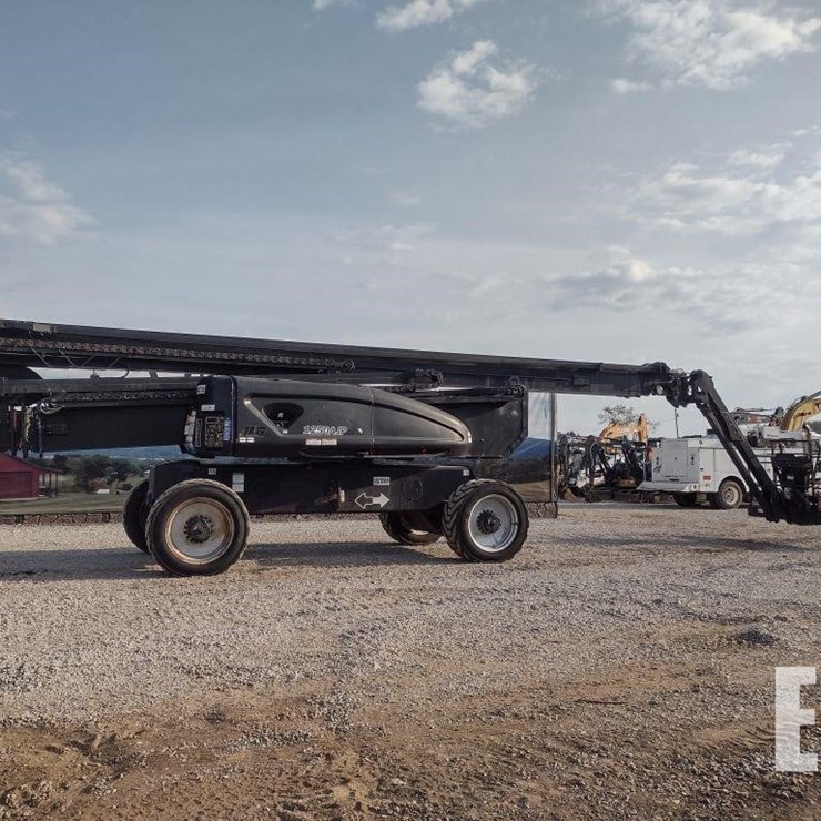 2008 JLG 1250AJP