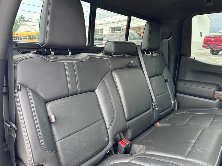 2020-chevrolet-1500-image-22