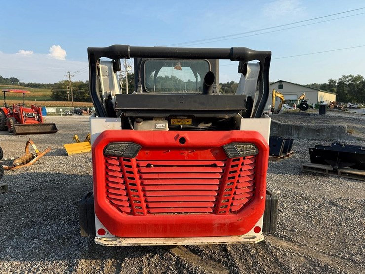 2022-bobcat-t66-image-3