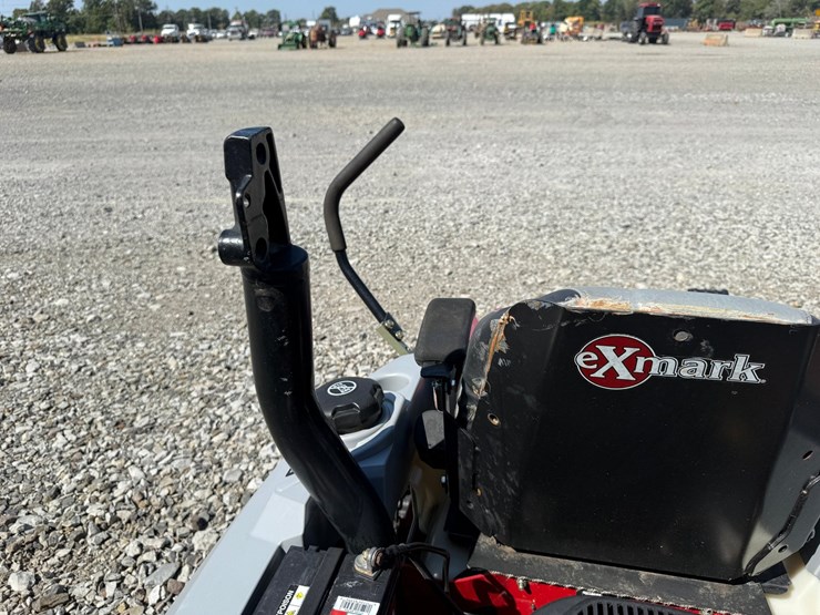 #13-•-exmark-e-series-radius-zero-turn-mower-404435682-inv#20989-image-30