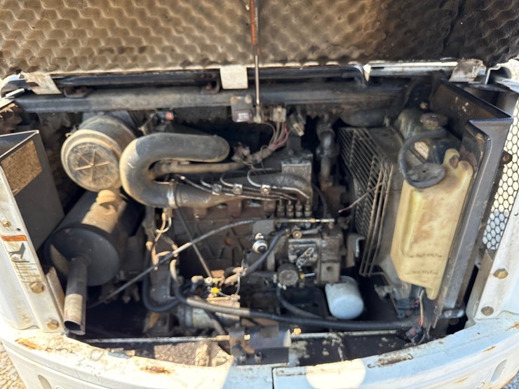 bobcat-331-image-7