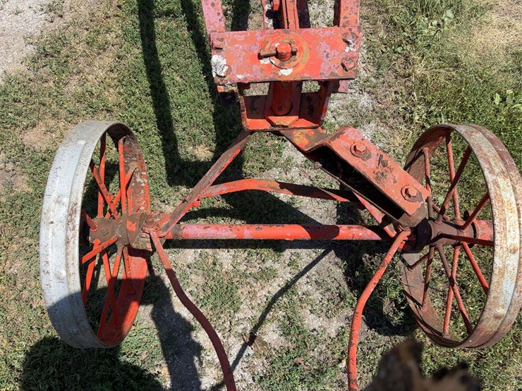 pull-type-road-grader-image-27