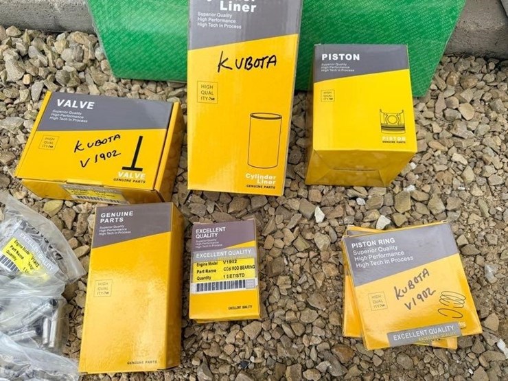 kubota-v1902-engine-gasket-kit-&-rebuild...-image-2