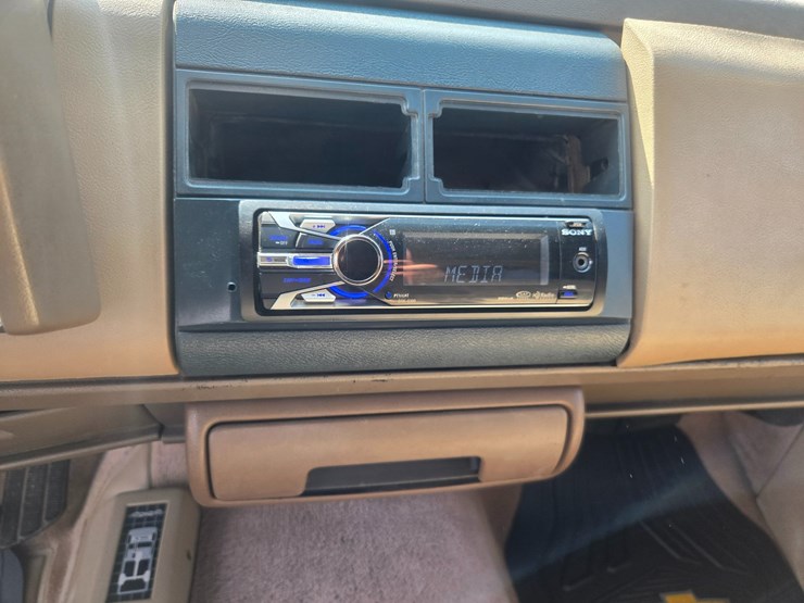 1991-chevrolet-k1500-image-35