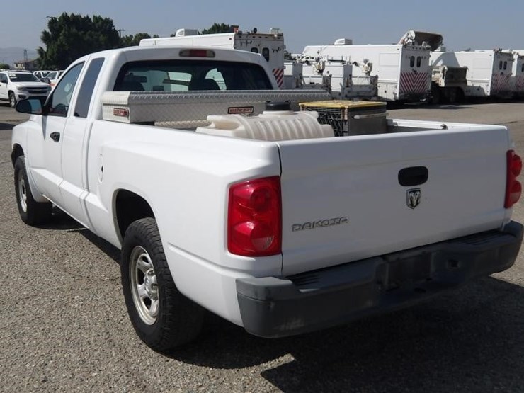 2002-dodge-dakota-image-5