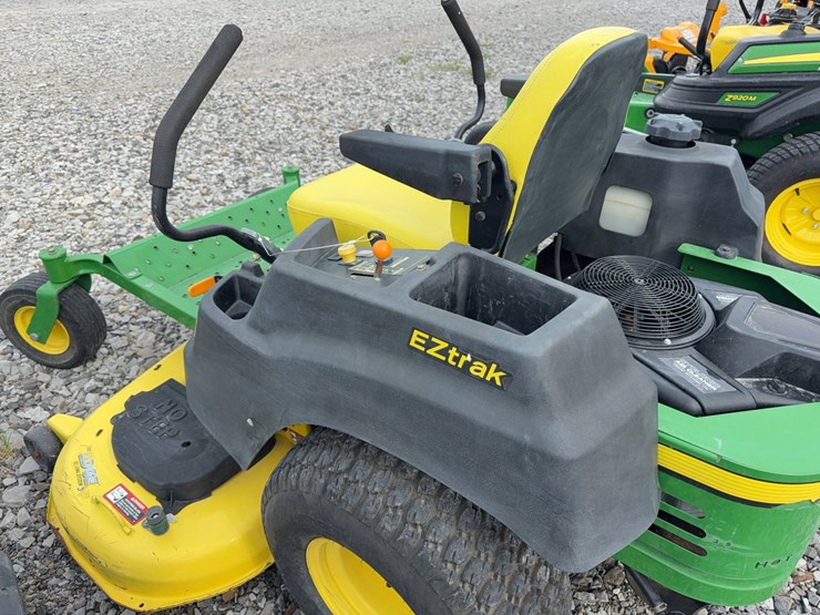 john-deere-z445-image-28