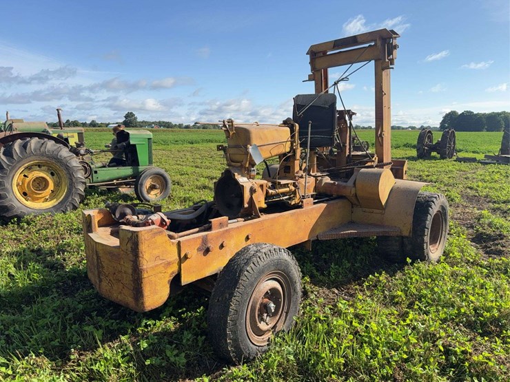 john-deere-420-image-4