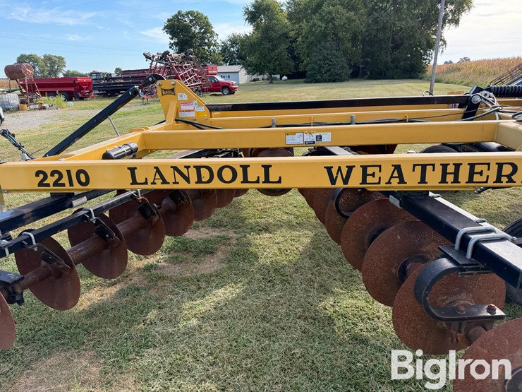 2011-landoll-2217-7-30-image-19