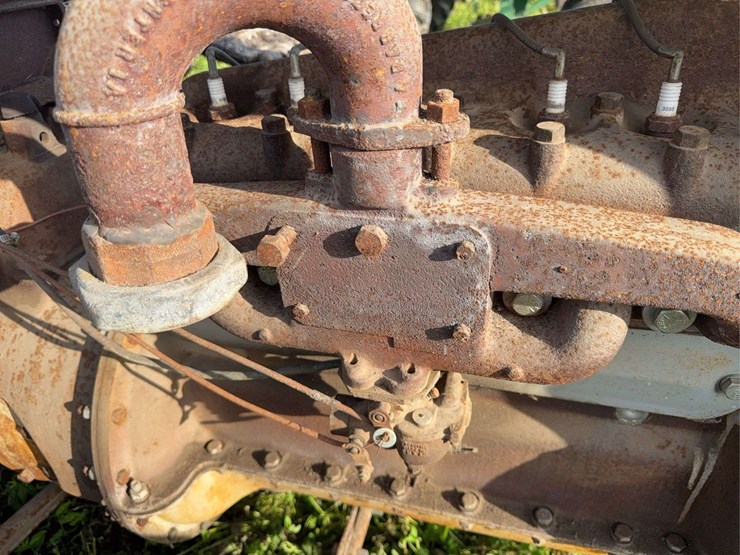fordson-trackson-image-19