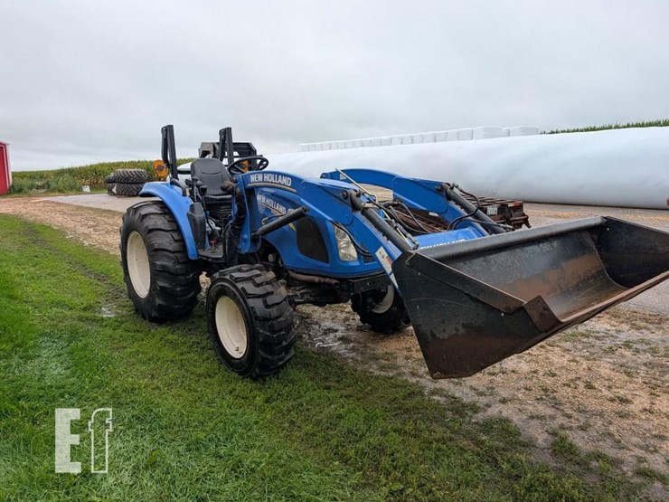 new-holland-boomer-41-image-4