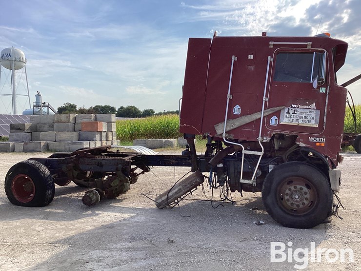1985-kenworth-k100e-image-4