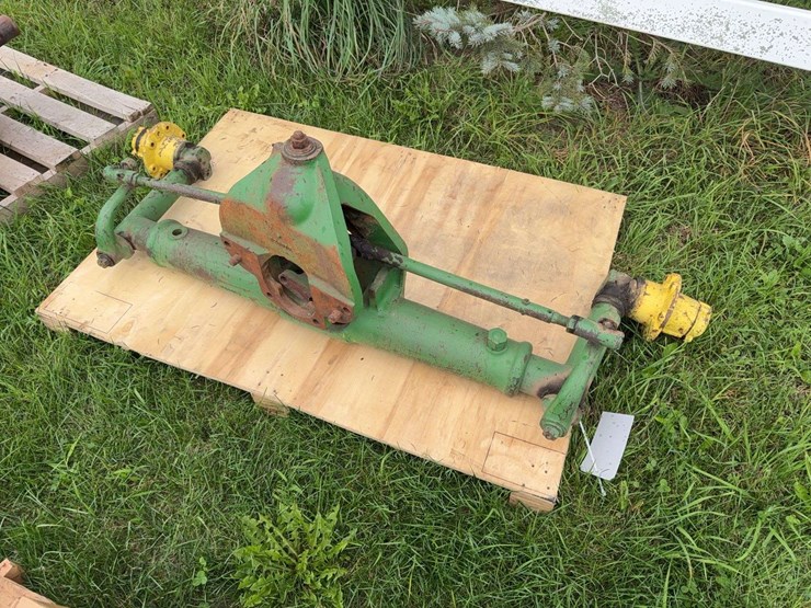 john-deere-60-image-1
