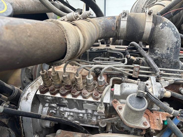 1994-ford-l8000-image-39
