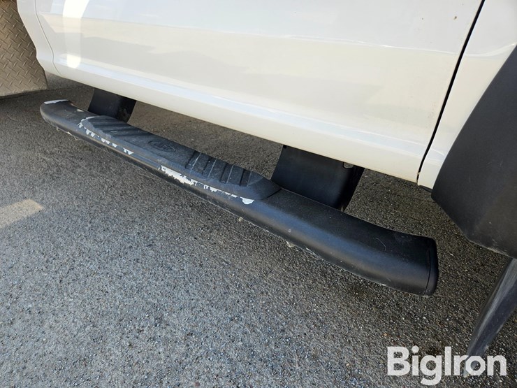 2017-ford-f550-image-11