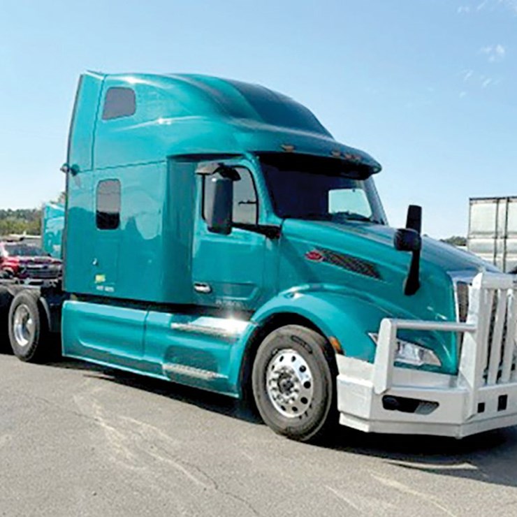 2022 PETERBILT 579