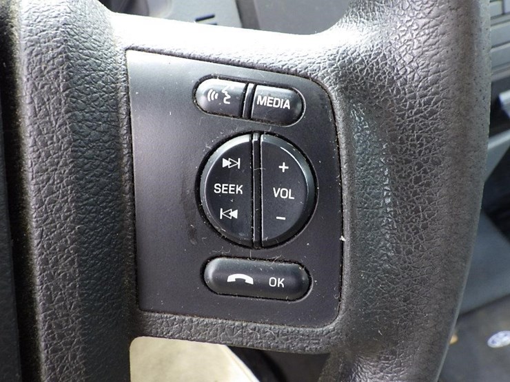 2016-ford-f550-image-33