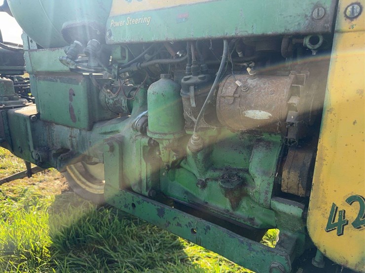 john-deere-420-image-15