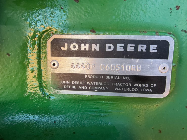 john-deere-4440-image-23