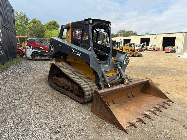 2020-deere-333g-image-6