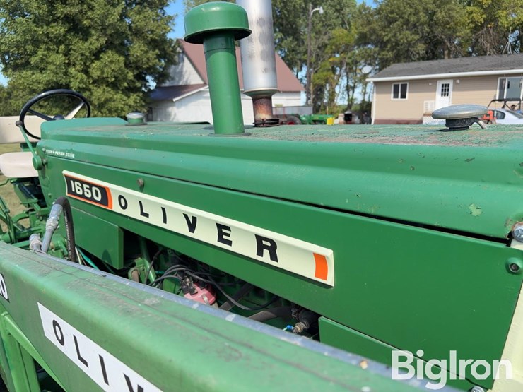 1965-oliver-1650-image-13