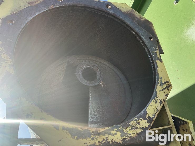 john-deere-1210-image-16