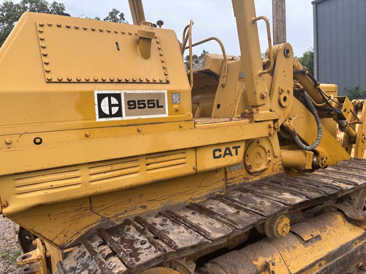 caterpillar-955l-image-17
