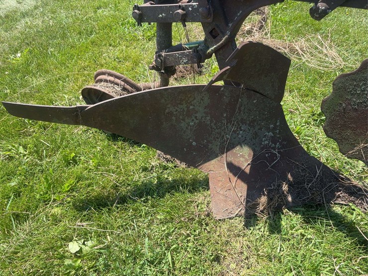 john-deere-14-image-11