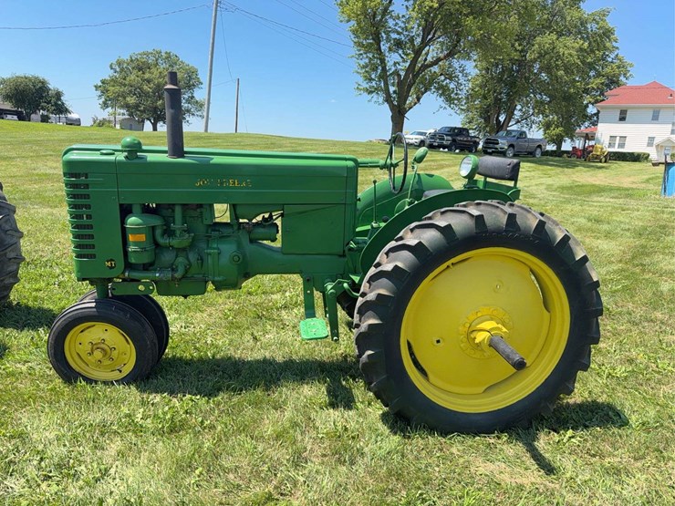 john-deere-mt-image-2