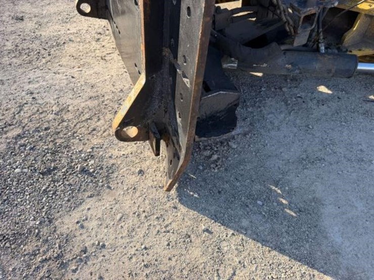john-deere-524-image-11