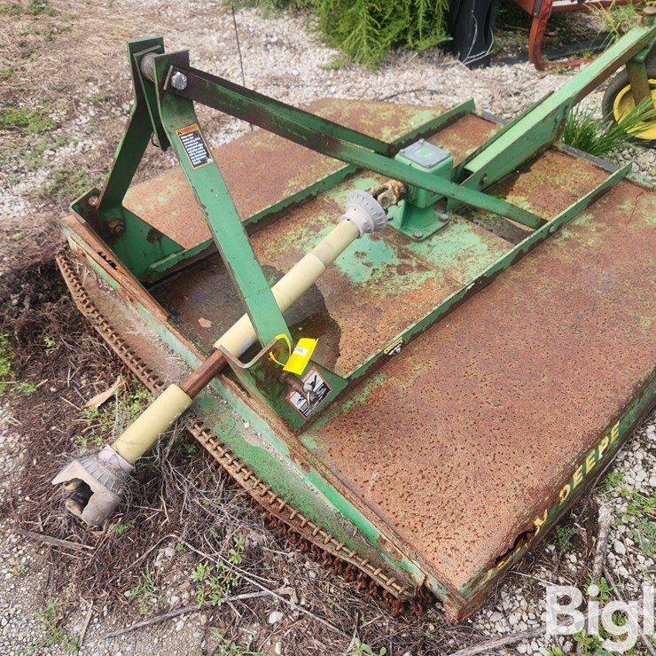 JOHN DEERE 513