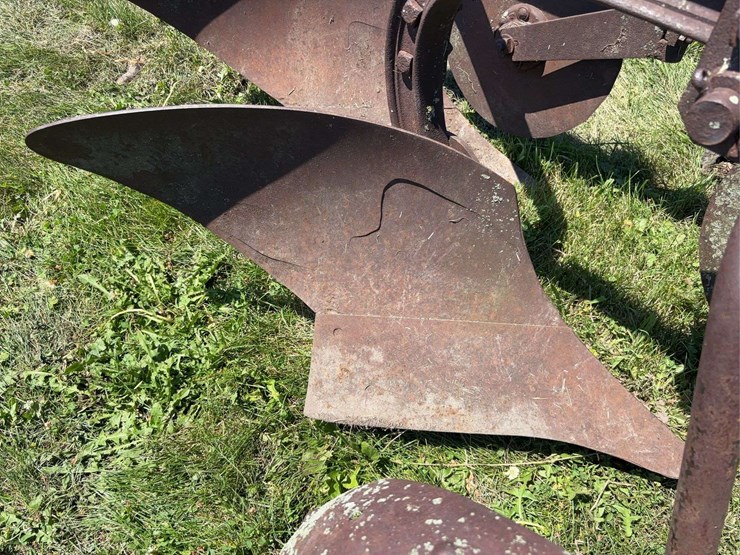 john-deere-14-image-9
