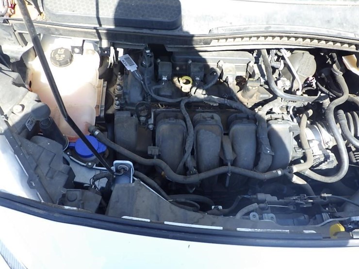 2019-utility-van-image-14