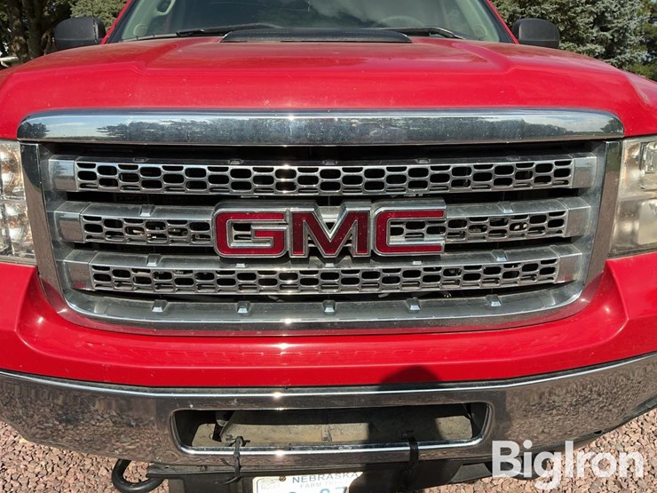2012-gmc-sierra-2500-image-10