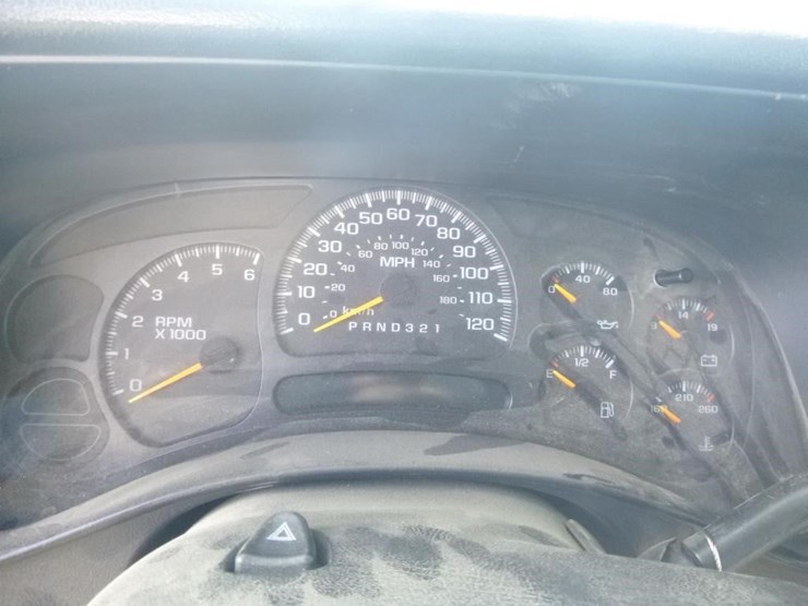 2006-chevrolet-silverado-1500-image-12