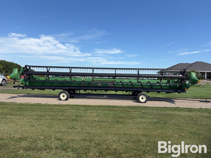john-deere-635f-image-2