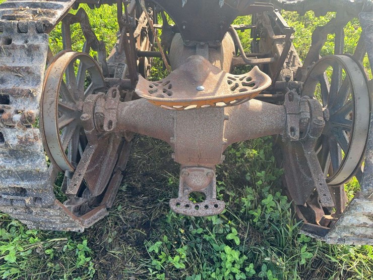 fordson-trackson-image-14