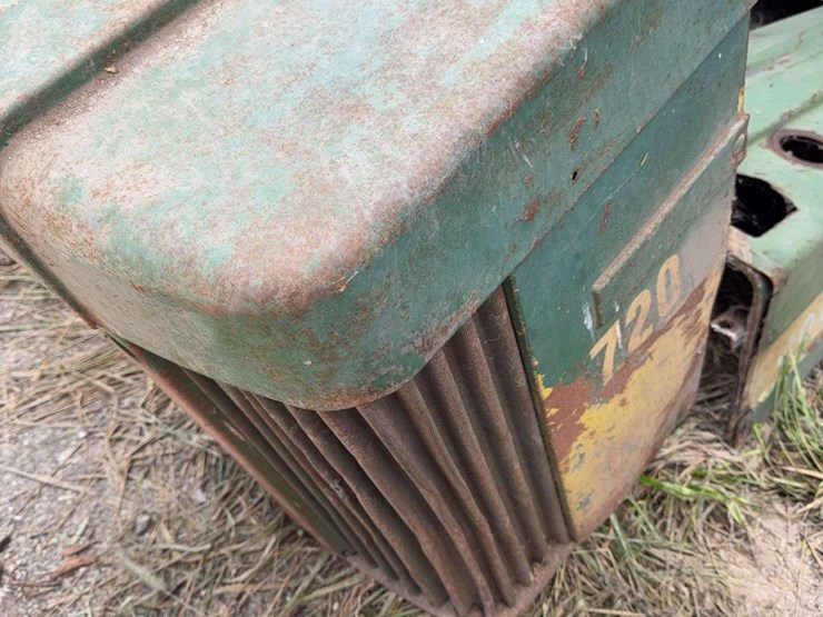 john-deere-720-image-4