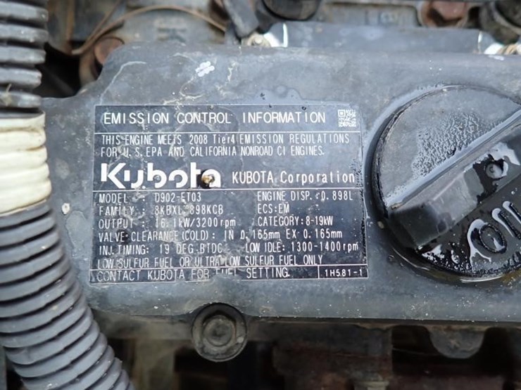 kubota-rtv900-image-10