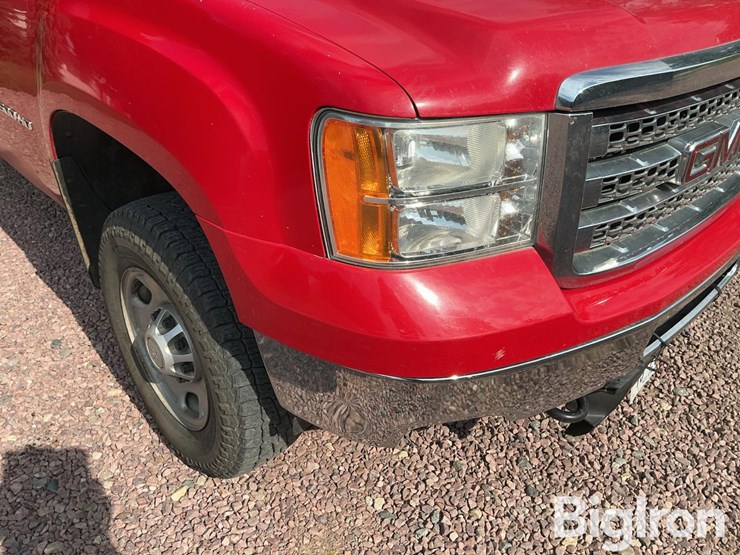 2012-gmc-sierra-2500-image-11