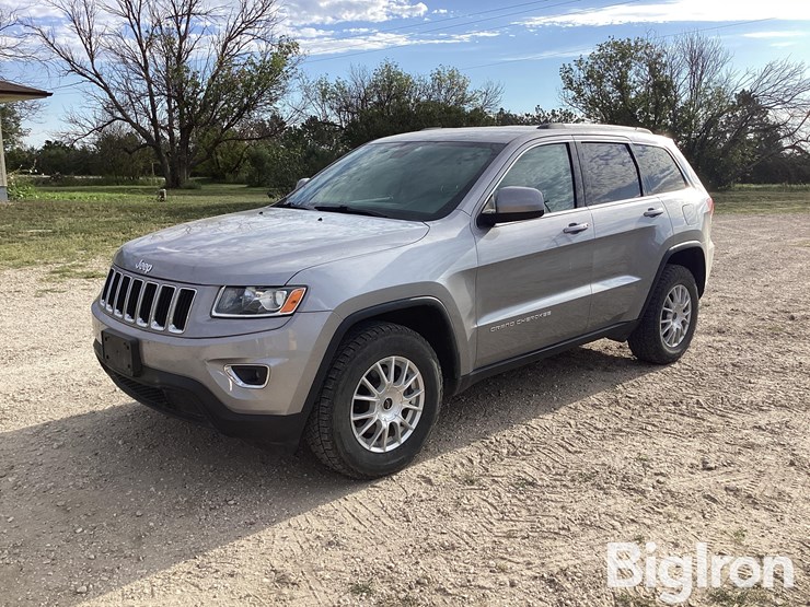 2014-jeep-grand-cherokee-laredo-image-1
