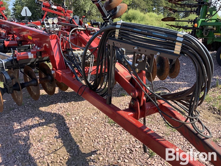 2022-case-ih-2022-image-18