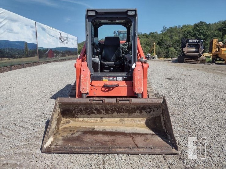 2022-kubota-svl75-2-image-2
