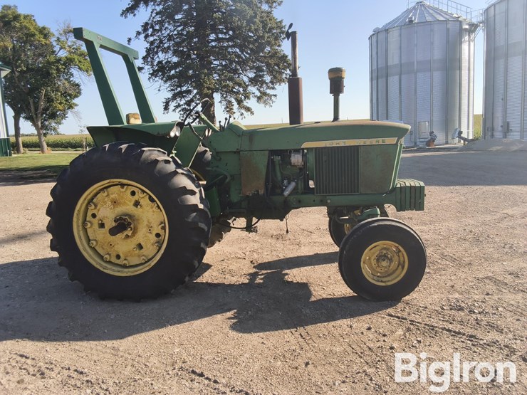 1967-john-deere-3020-image-4