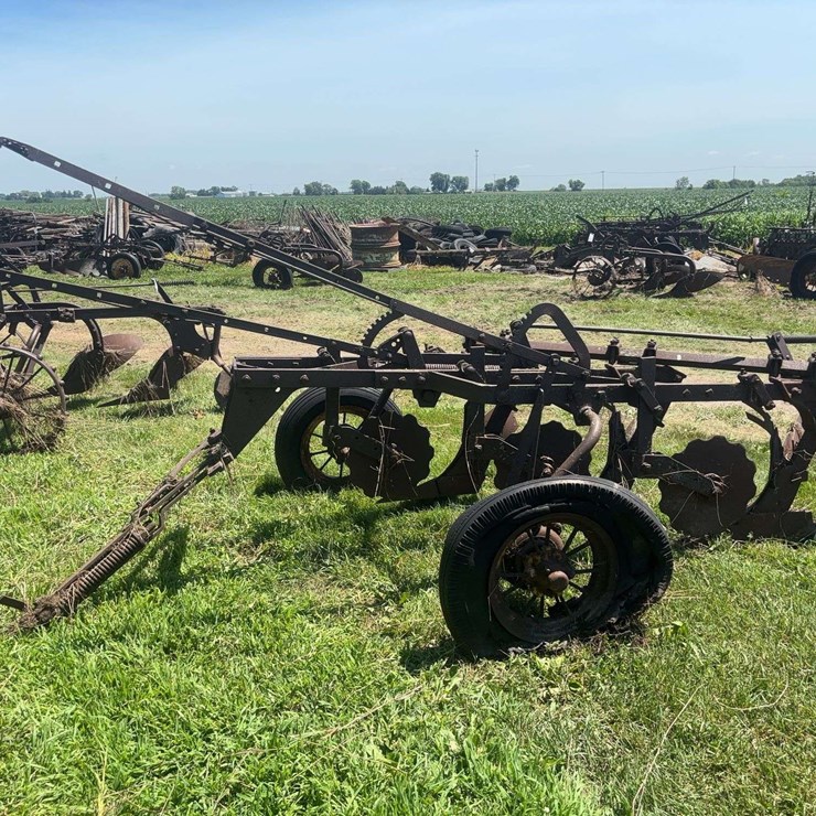 JOHN DEERE 14