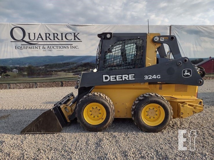 2019-deere-324g-image-1