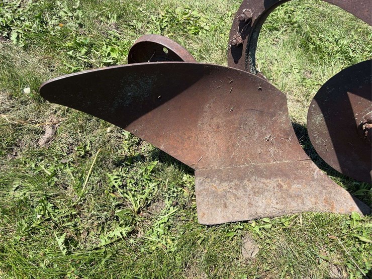 john-deere-14-image-10
