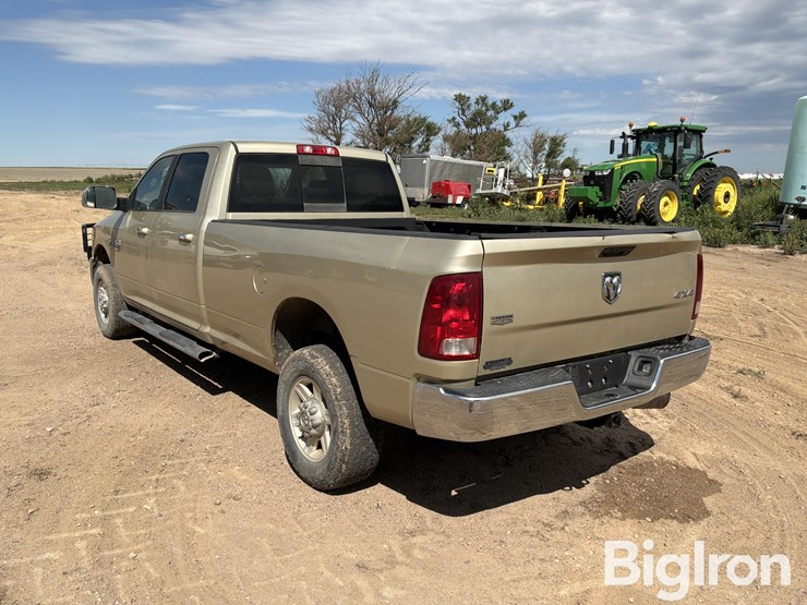 2011-dodge-ram-3500-image-7