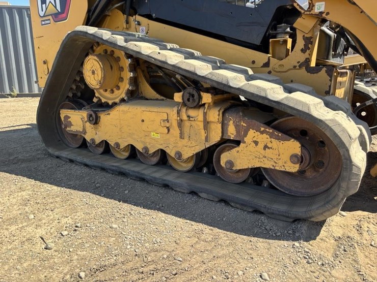 2020-caterpillar-289d3-image-20
