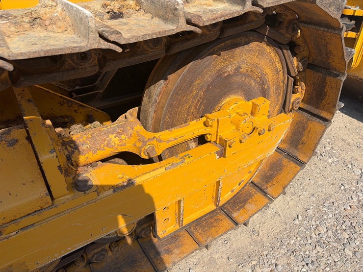 2021-deere-450k-image-13