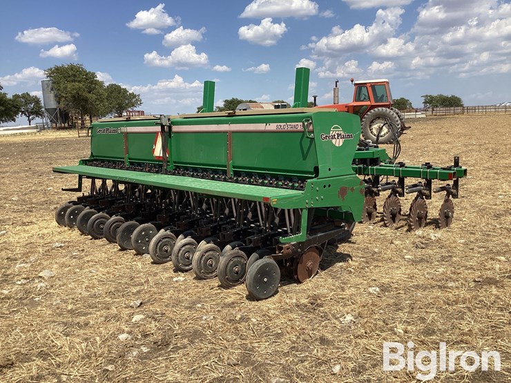 great-plains-solid-stand-1500-image-5